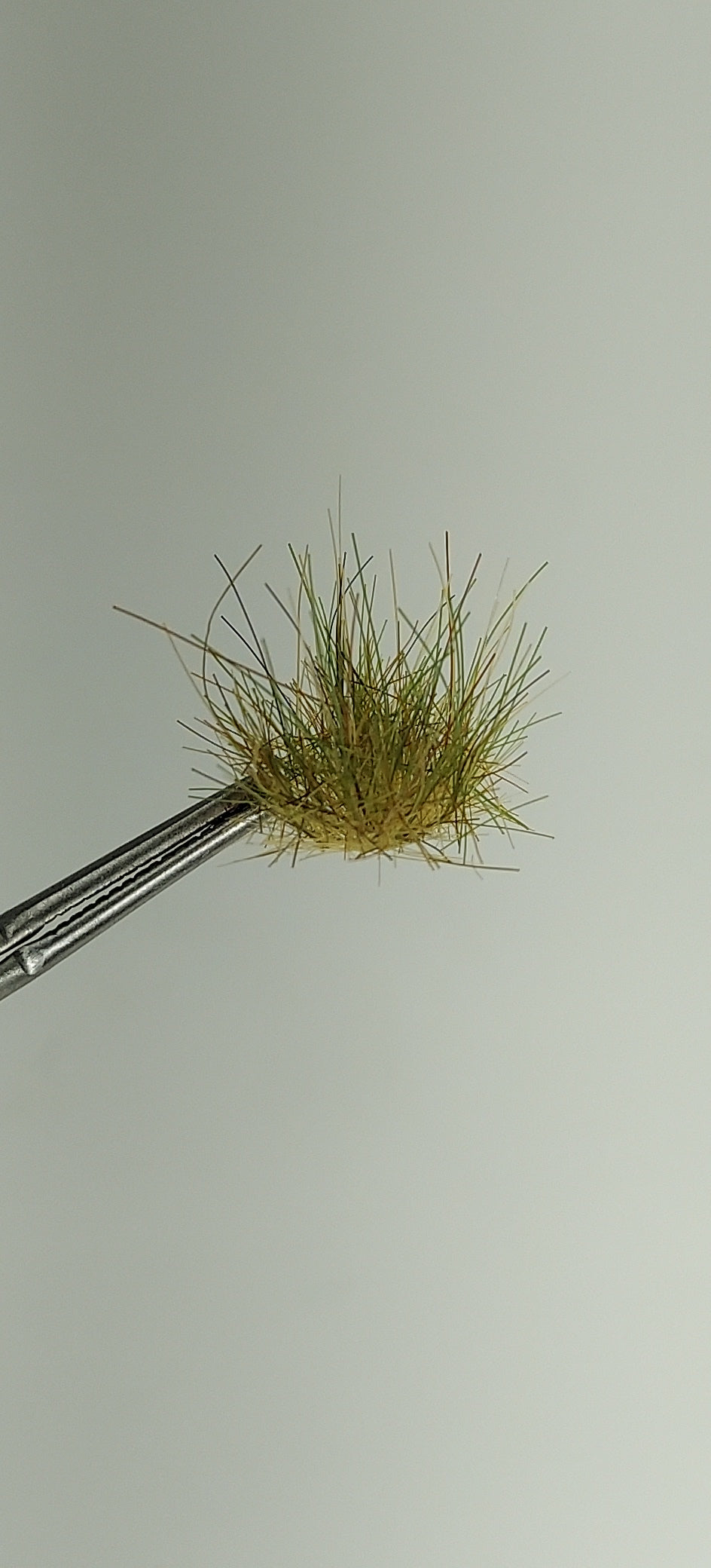 Tufts 12mm (multi color)