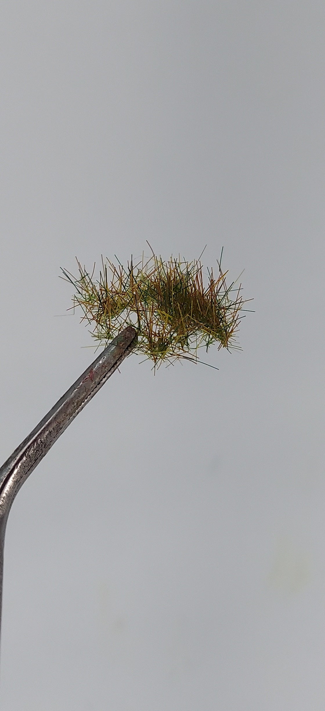 Layered Tufts [Summer/Dying] 2-6mm