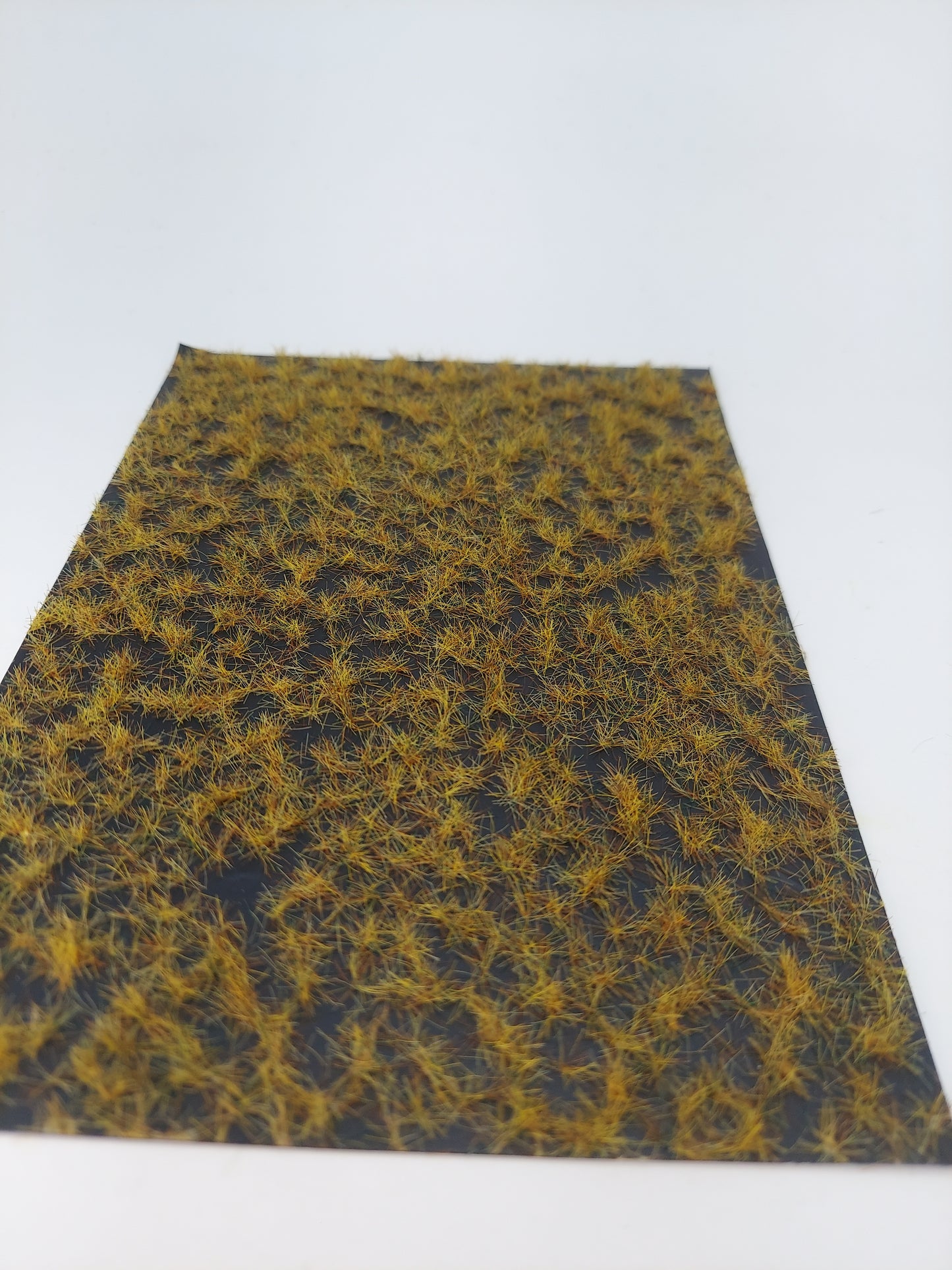 Tuft Sheet [Dead Grass] 4mm