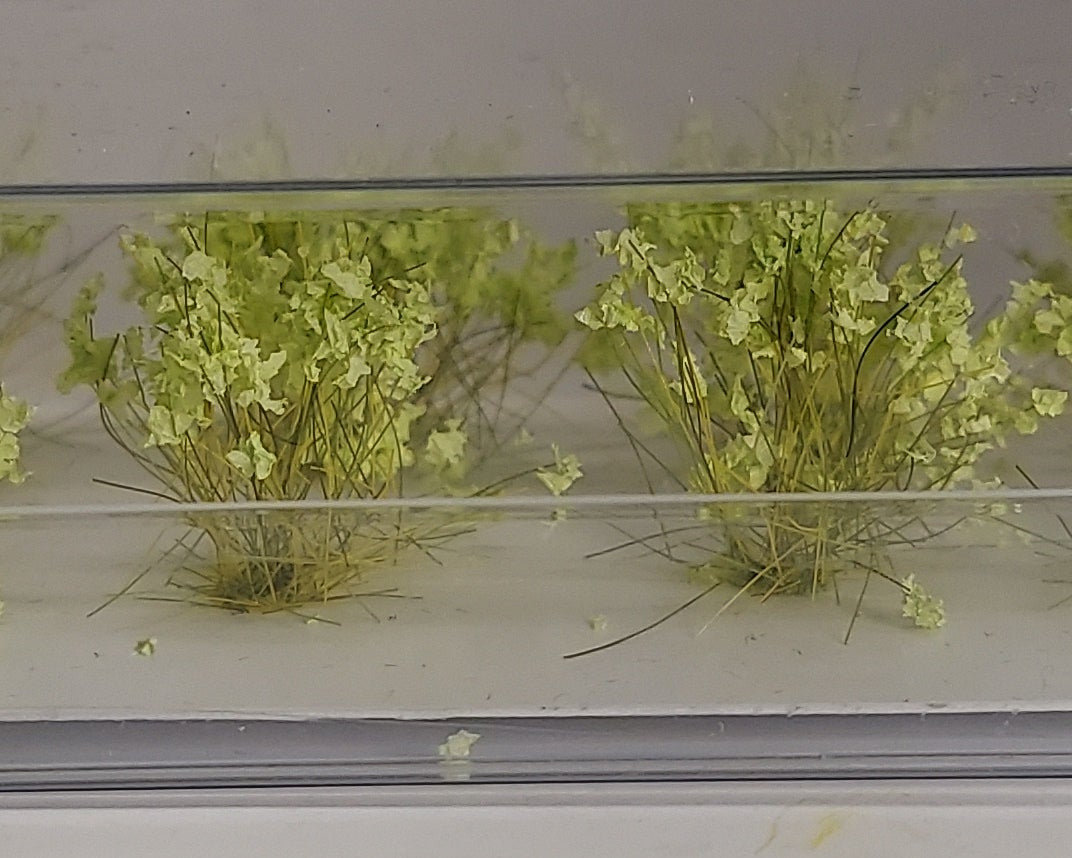 Flowers (Pale Green)