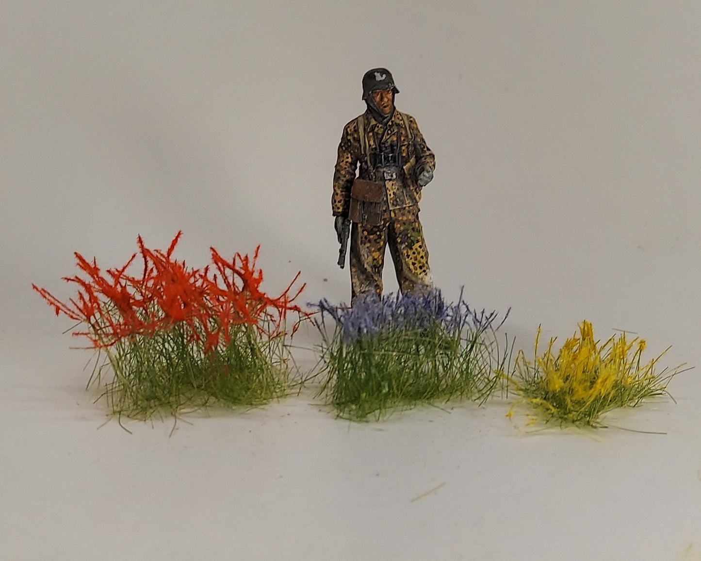 White Weed Clumps (Type 2)