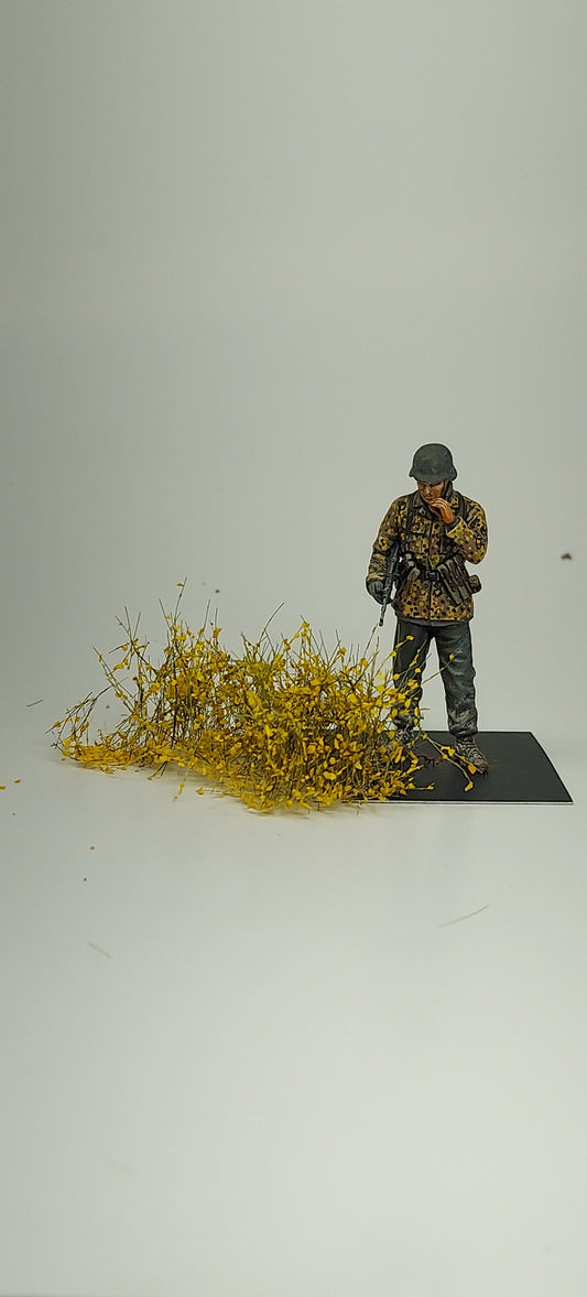 Leafy Bush Clumps 22mm +/- [Yellow]