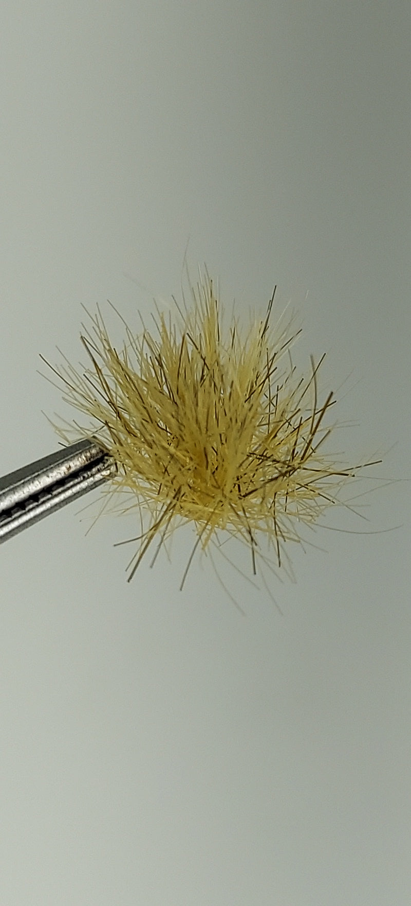 Tufts 10mm (multi color)