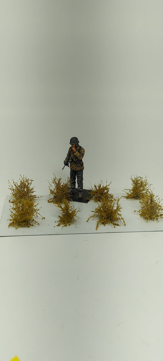 Weed Tufts 20mm +/- [Light Brown]