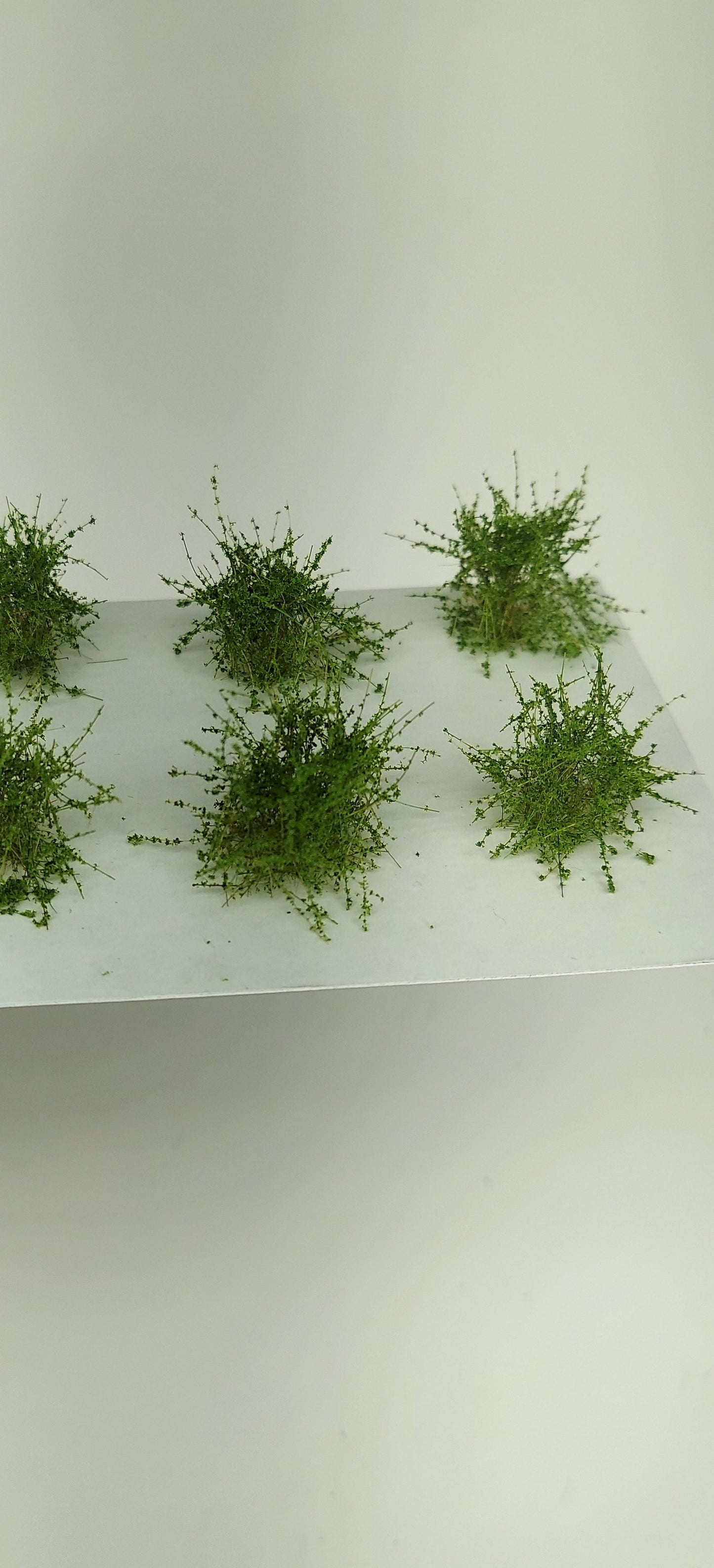 Weed Tufts 20mm +/- [Spring Green]