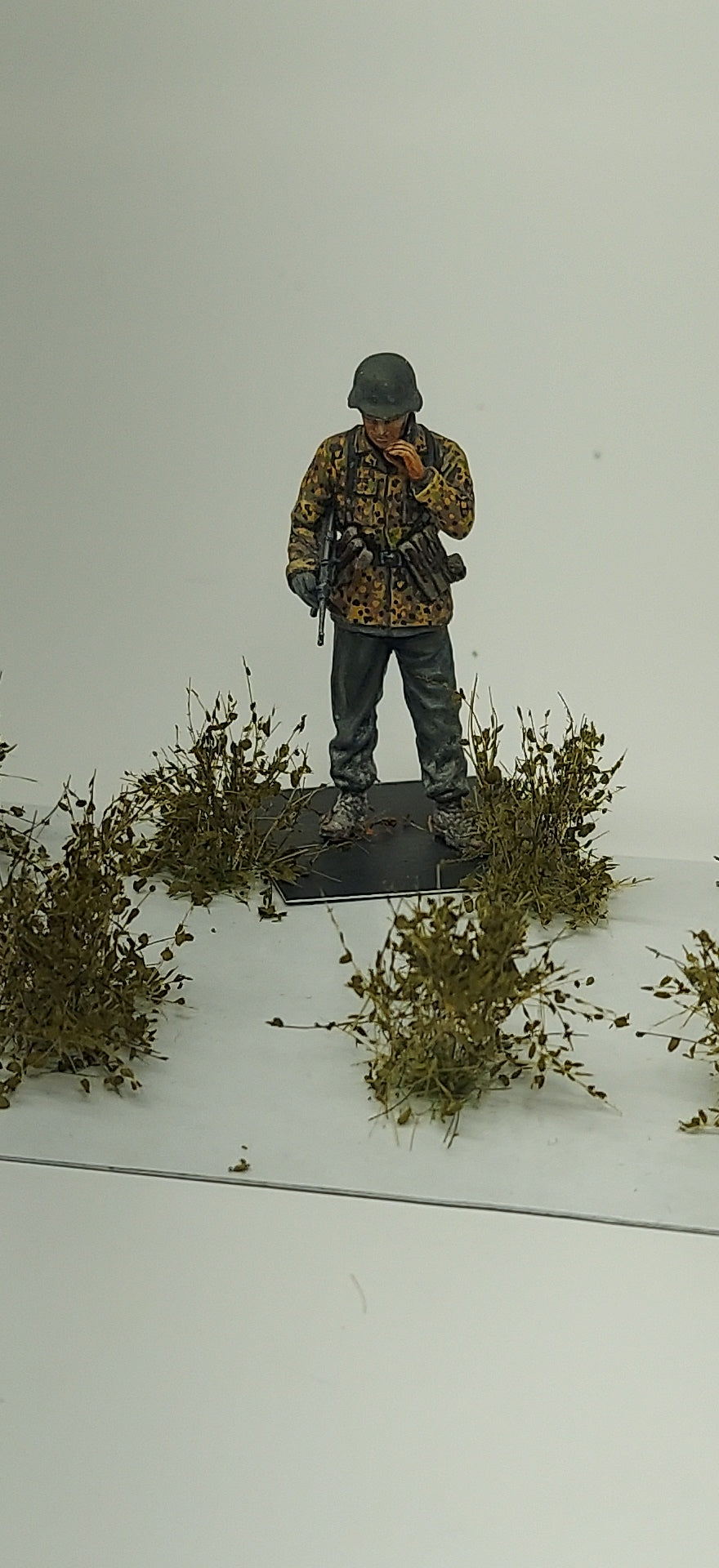 Leafy Tufts 20mm +/- [Olive]